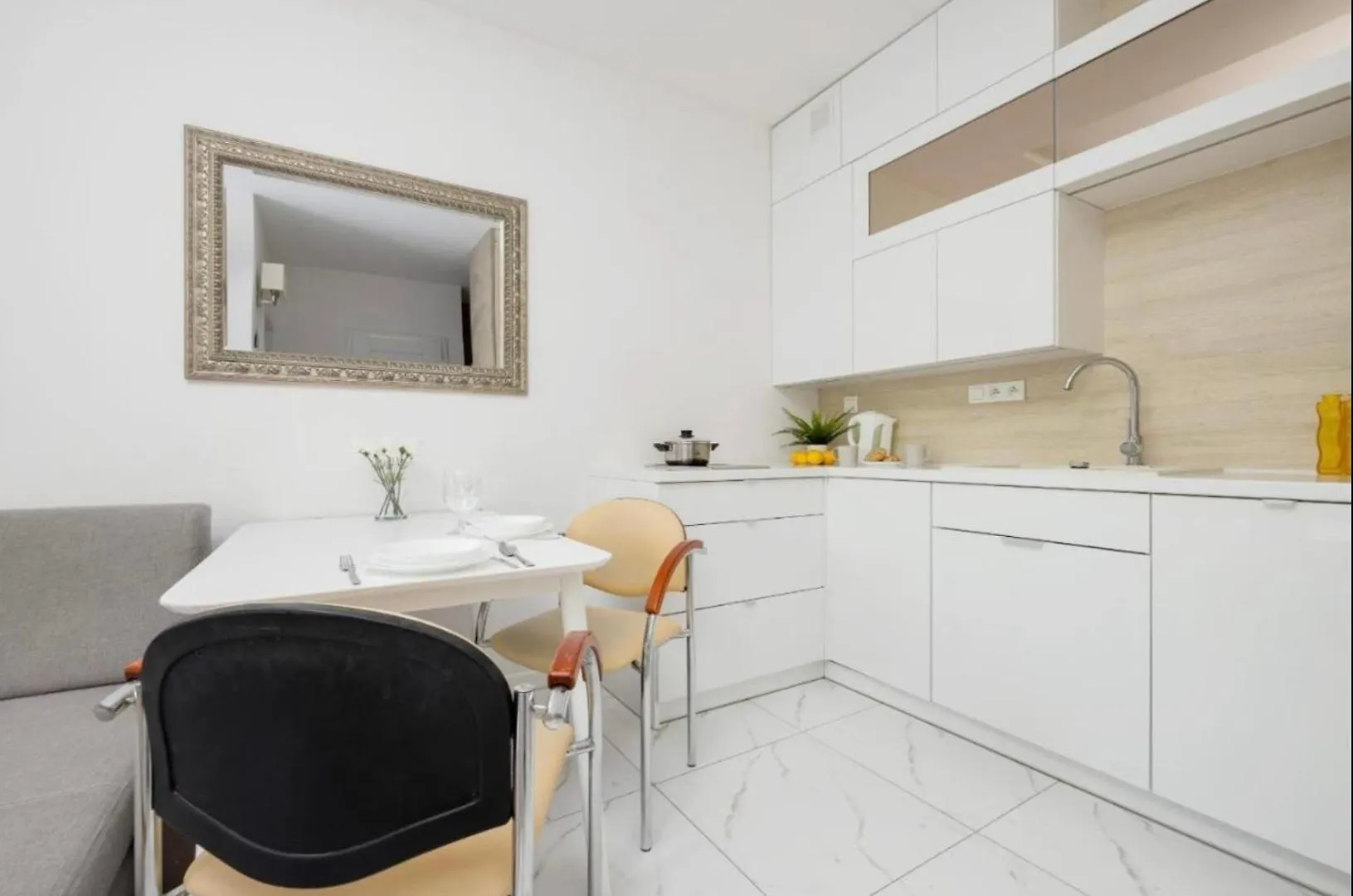 Warsaw Hub Daszynskiego Apartment Poland